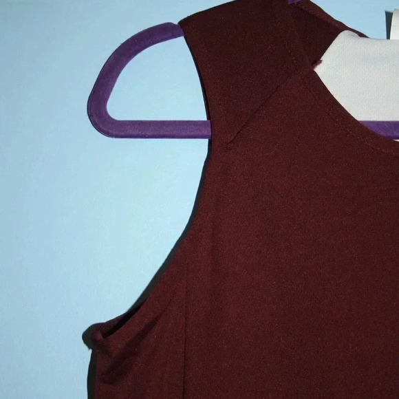 Champion Fully Reversable Women's Small Tank Top Jersey Maroon and White NWOT - Picture 6 of 16